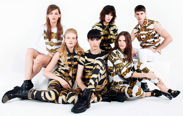 The new VERSUS VERSACE Campaign