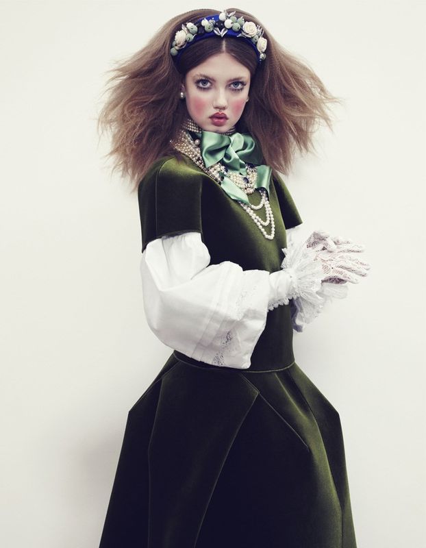 Lindsey Wixson for Vogue Japan December 2013-9