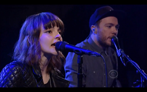 CHVRCHES Sink live on Late Show With David Letterman