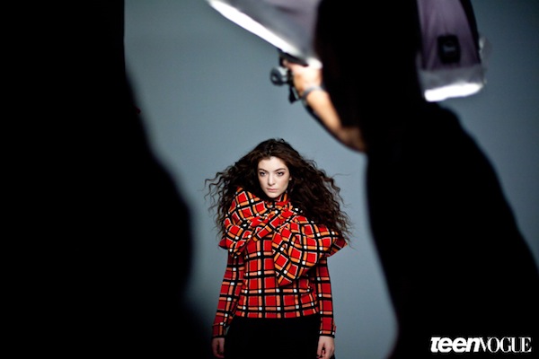 Lorde for Teen Vogue May 2014-13
