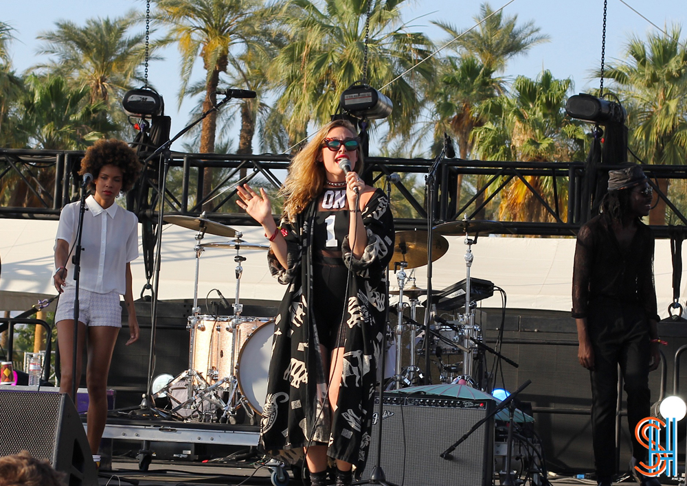 Samantha Urbani Blood Orange Coachella 2014 - weekend 2
