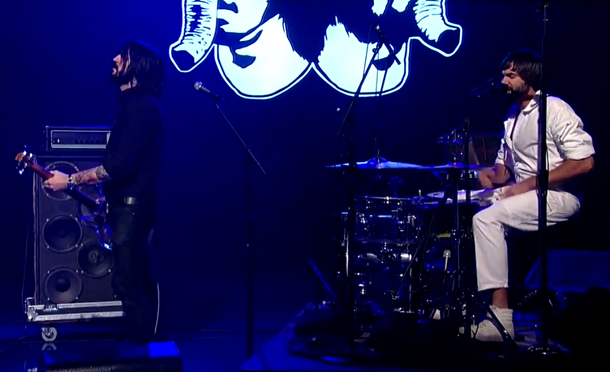 Death From Above 1979 perform Trainwreck 1979 David Letterman