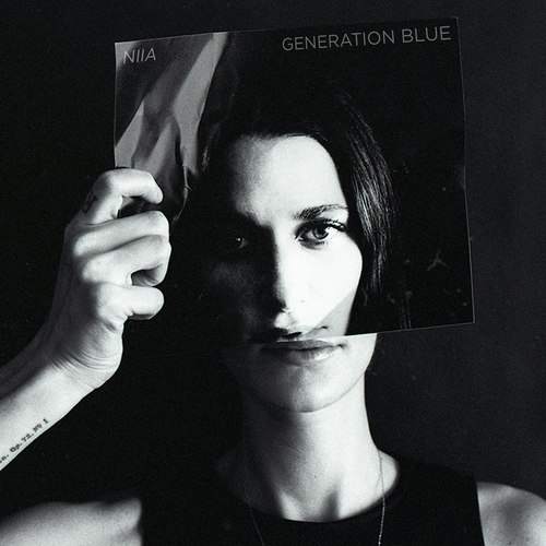 Niia Generation Blue