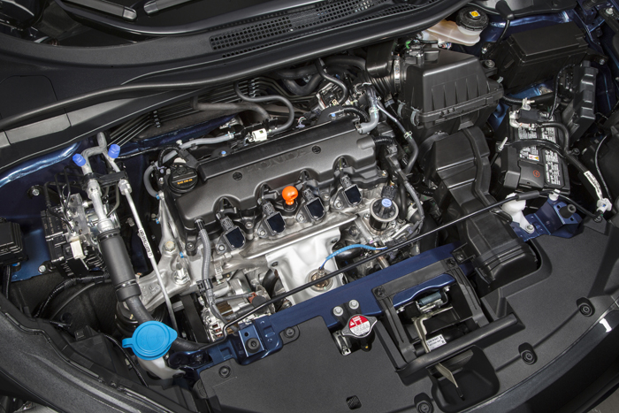 Introducing the 2016 Honda HR-V-engine