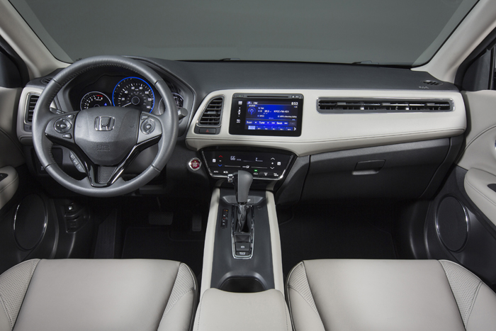 Introducing the 2016 Honda HR-V-inside-2