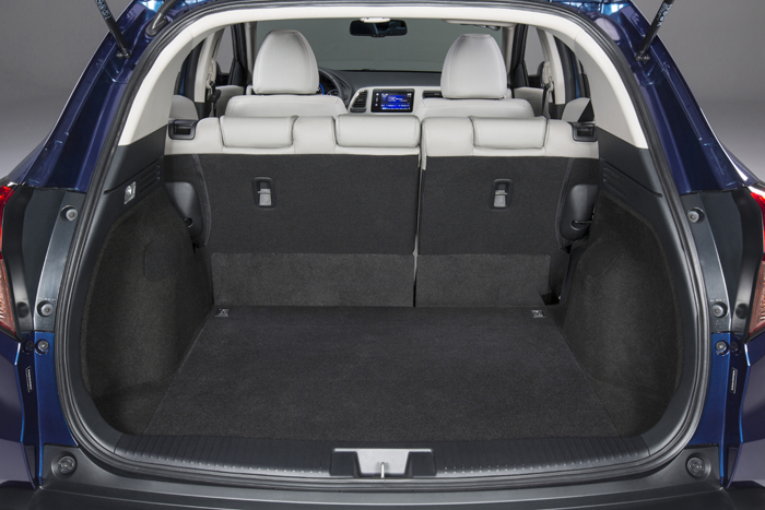 Introducing the 2016 Honda HR-V-trunk