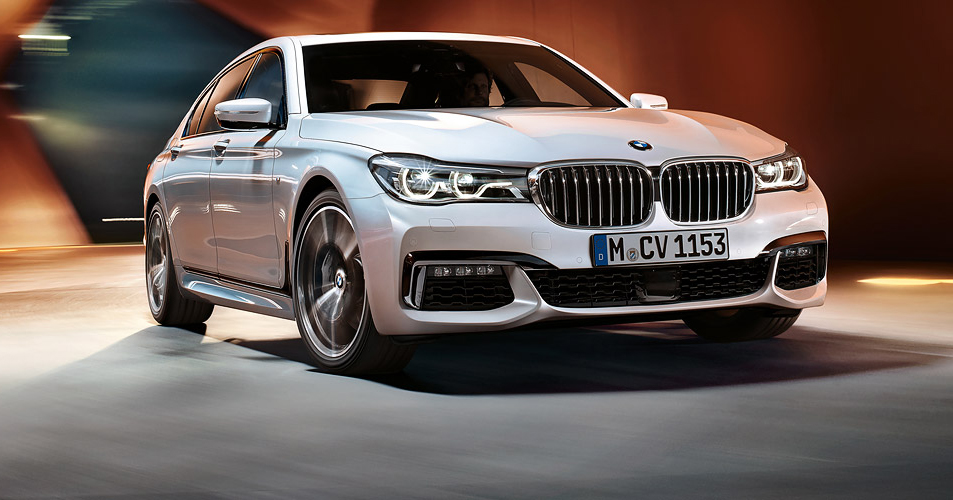 BMW Introuces the 2016 7-Series white