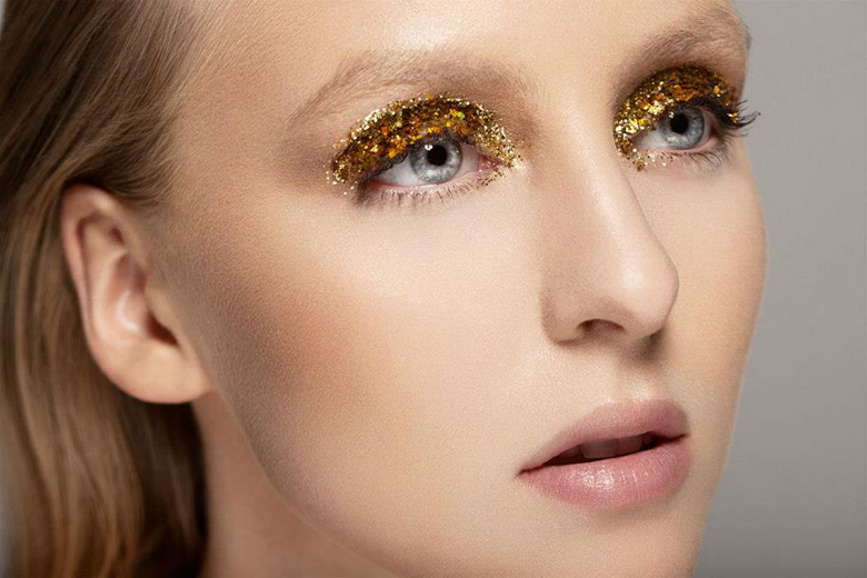 Beauty How To Gilded Lids