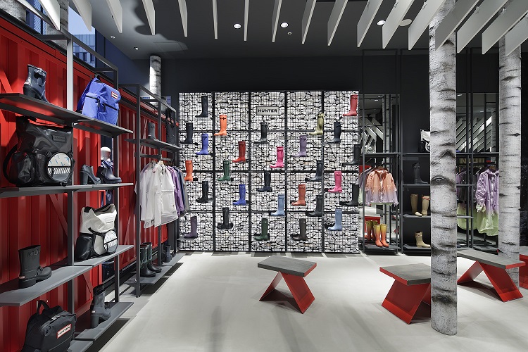 Hunter Opens Second Flagship Store in Tokyo-3