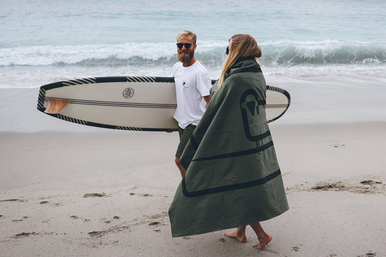 woolrich-almond-surfboards-wax-wool-collection-3