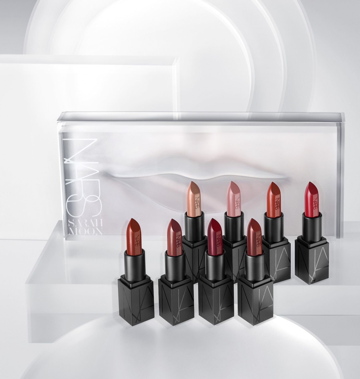 sarah-moon-for-nars-holiday-collection-3